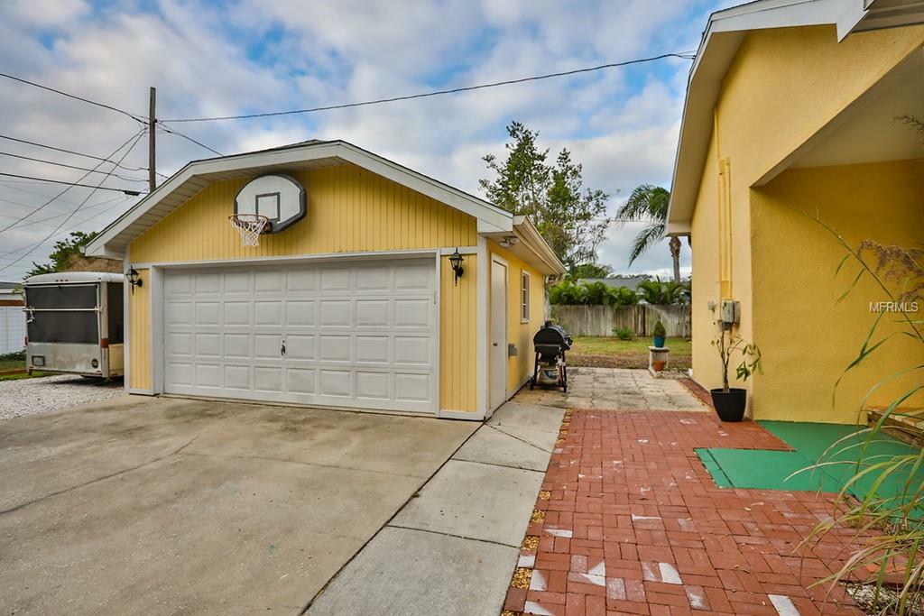 Property Photo:  507 7th Avenue SW  FL 33770 