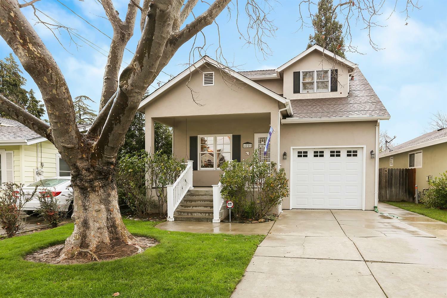 Property Photo:  4221 D Street  CA 95819 