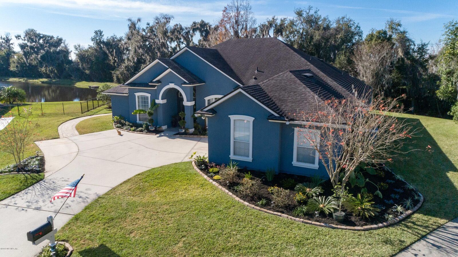 Property Photo: 2288 Soaring Court FL 32003