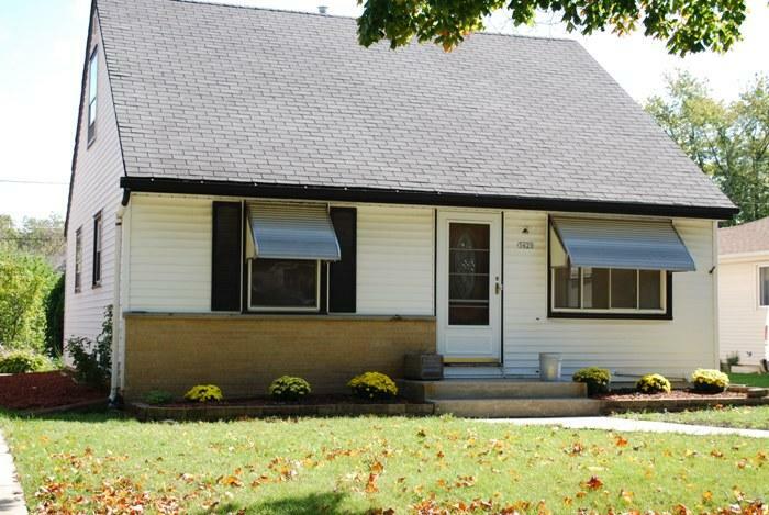 Property Photo:  3420 S 81st St  WI 53219 