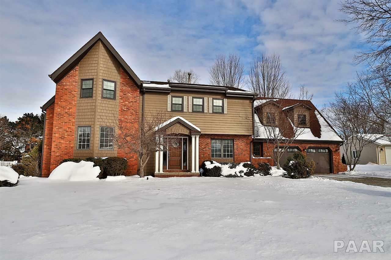 Property Photo:  211 W Vail  IL 61614 