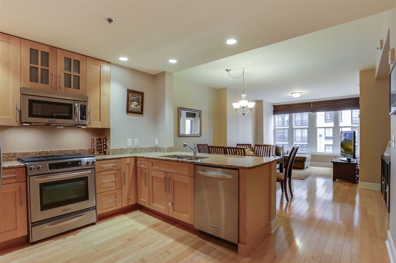 Property Photo:  1125 Maxwell Lane 310  NJ 07030 