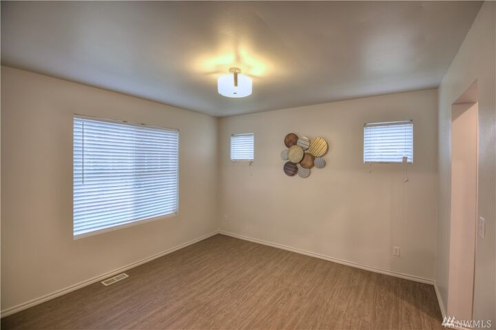 Property Photo:  4625 Parkside Dr SE  WA 98503 