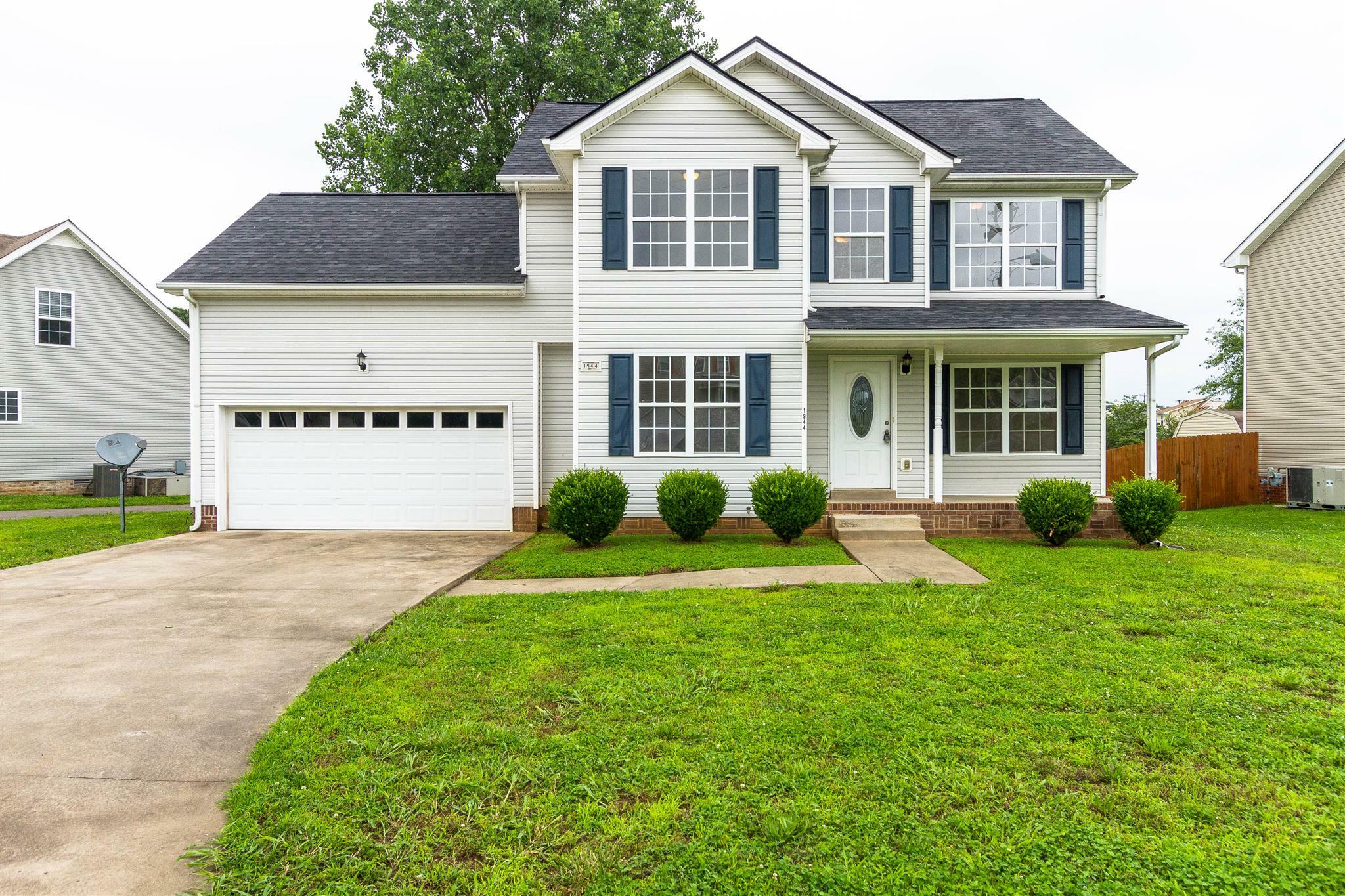 Property Photo:  1944 Whirlaway Cir  TN 37042 