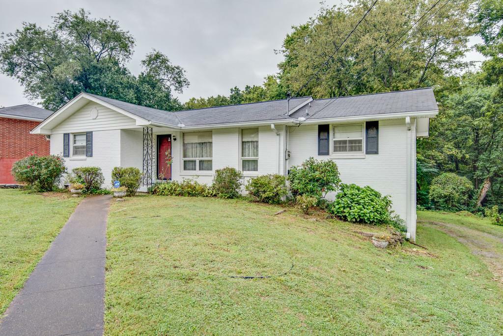 Property Photo: 5061 Cherrywood Dr TN 37211