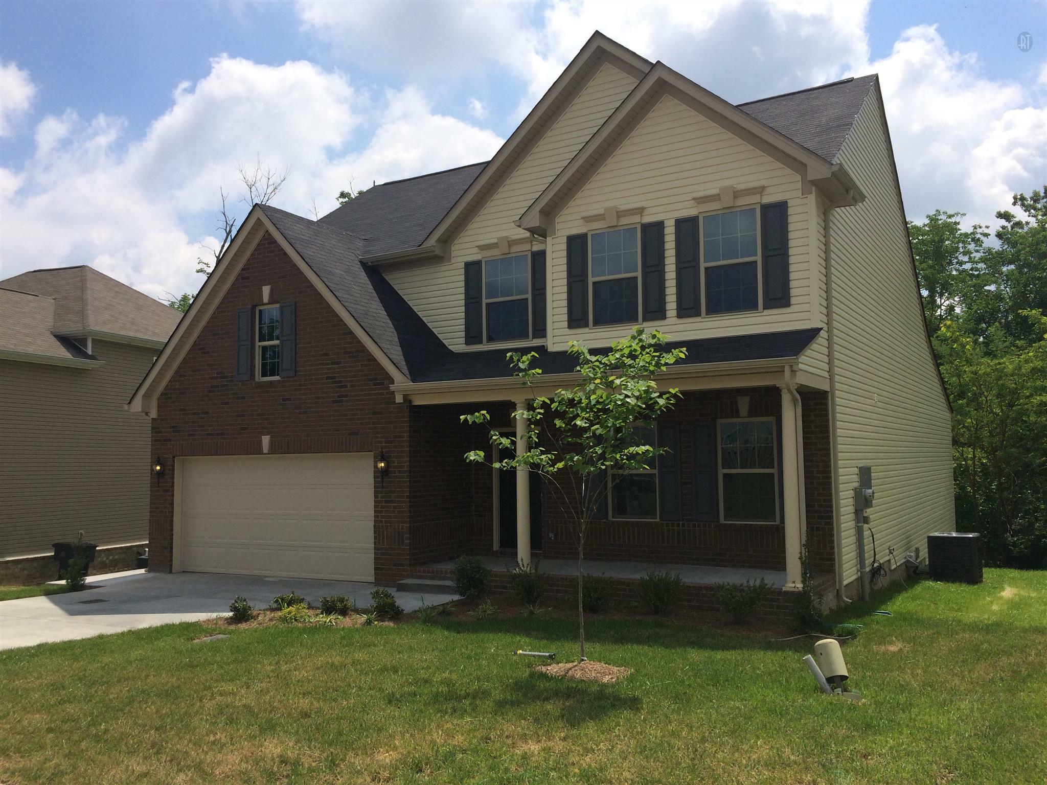 Property Photo: 709 Sandbury Pt TN 37013