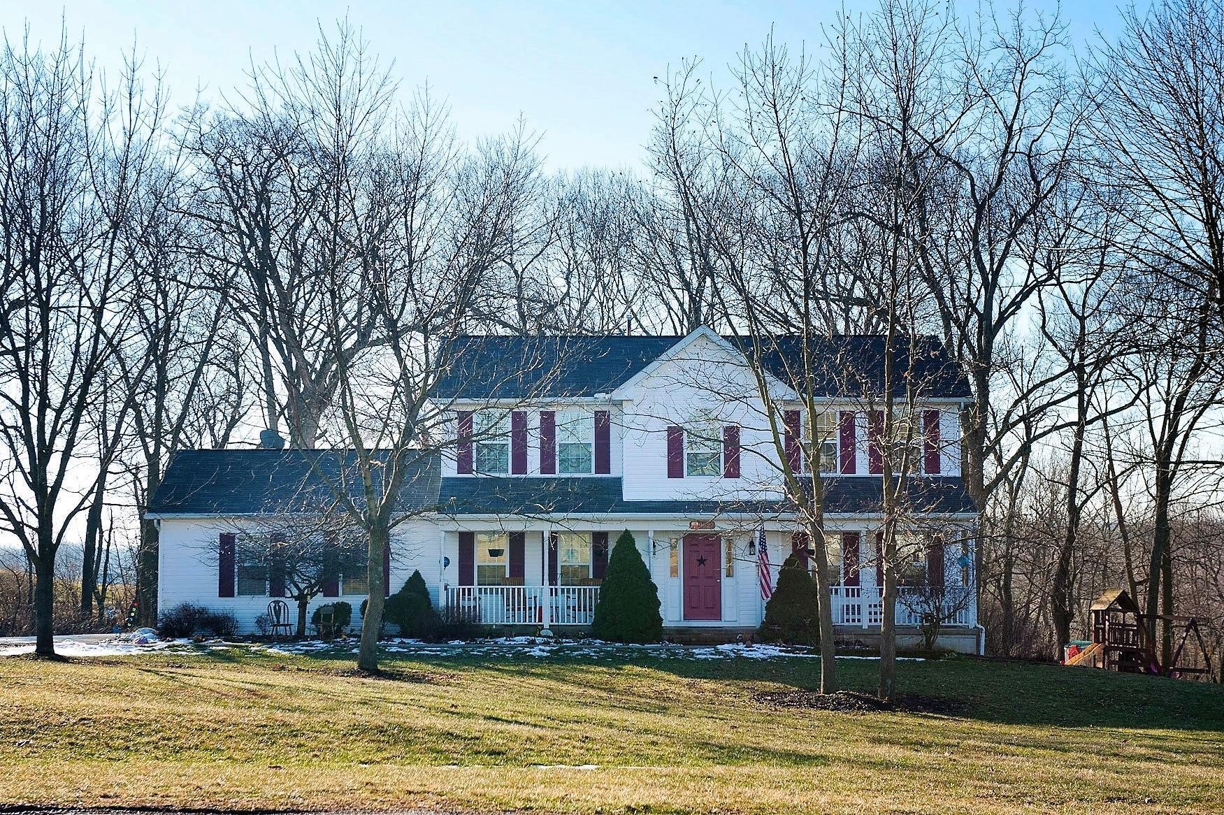 Property Photo: 9627 Crownover Road OH 43164