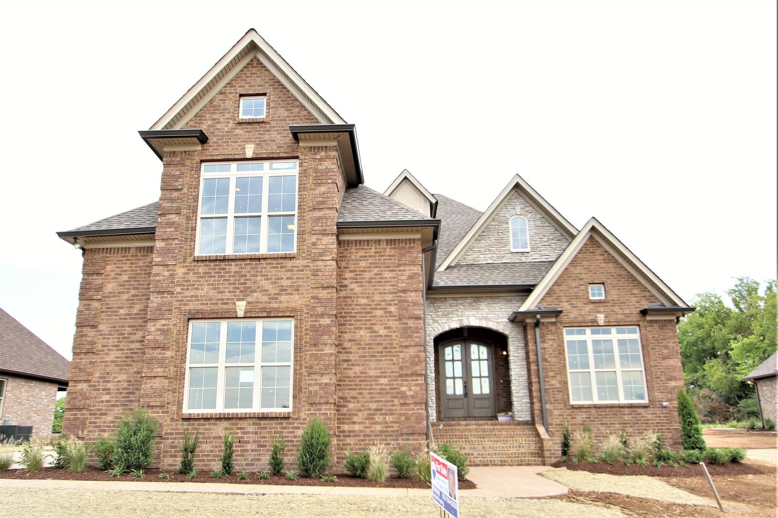 Property Photo: 435 Whitley Way #211 TN 37122