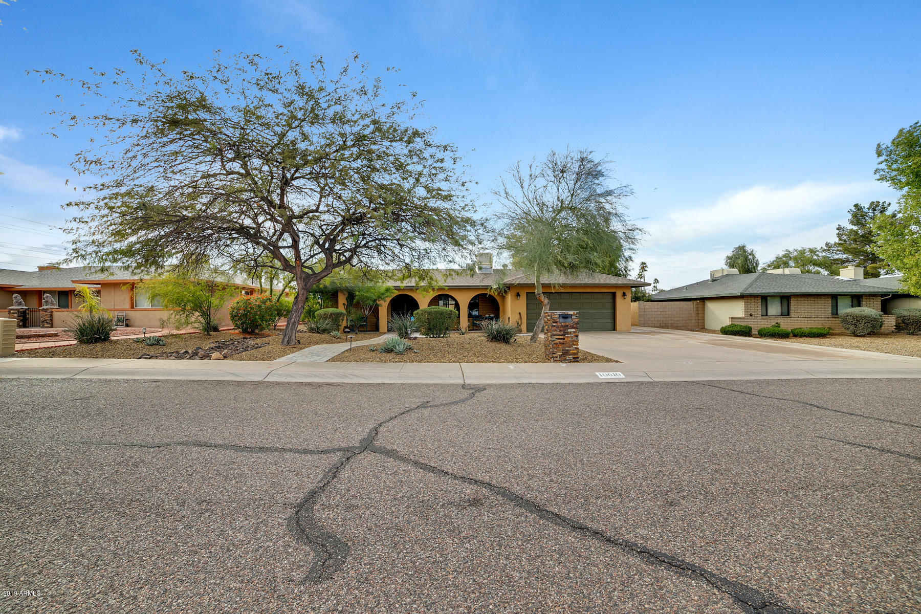 Property Photo:  10610 N 35th Street  AZ 85028 