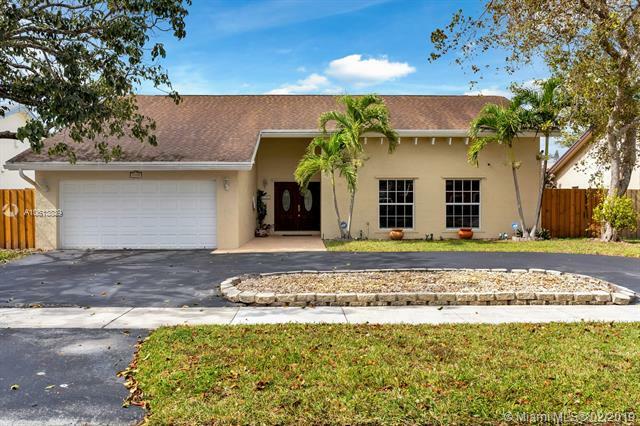 Property Photo:  2320 NW 102nd Way  FL 33026 