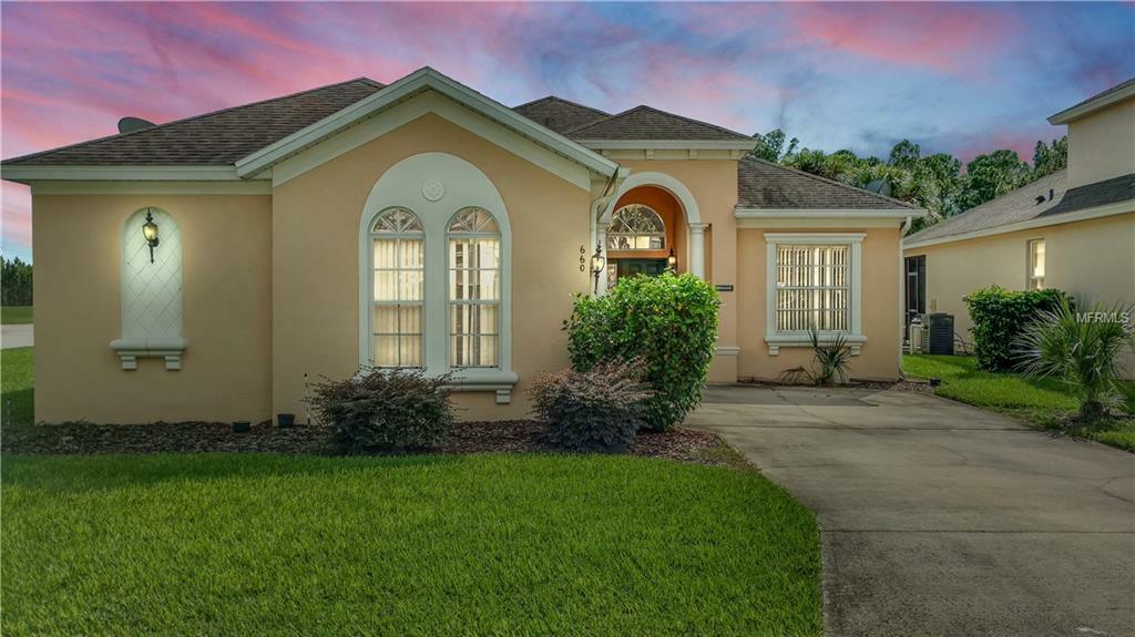 Property Photo:  660 Tupelo Circle  FL 33897 