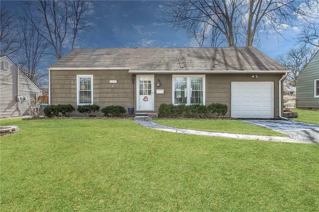 Property Photo: 5311 W 71st Terrace KS 66208