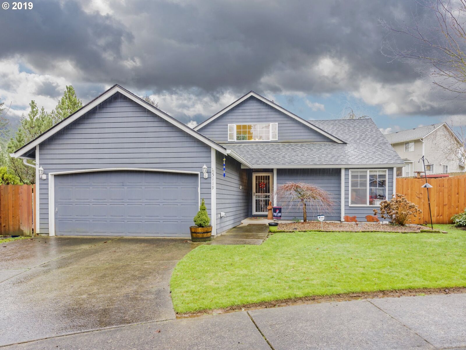 Property Photo:  5119 NE 76th St  WA 98661 