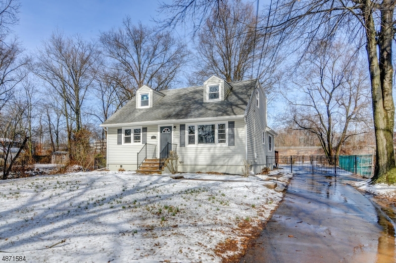 Property Photo:  34 Sycamore Ave  NJ 08807 