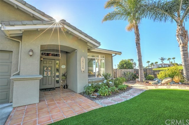 Property Photo:  1616 Costa Del Sol  CA 93449 