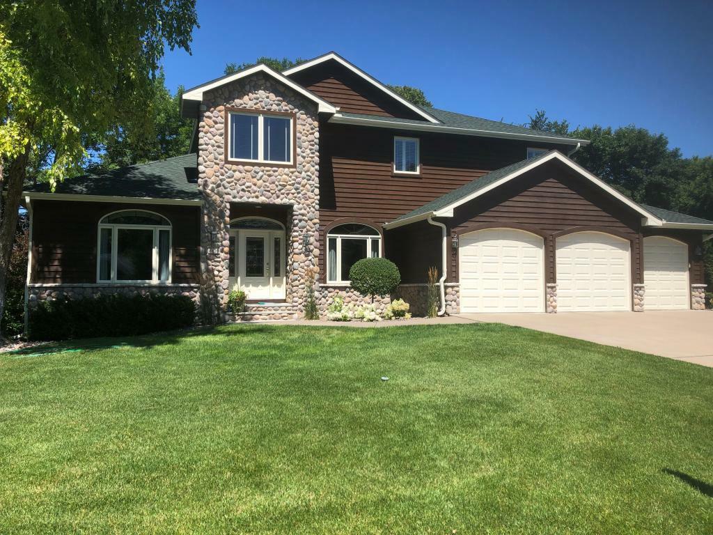 Property Photo: 4139 Hallgren Lane MN 55331