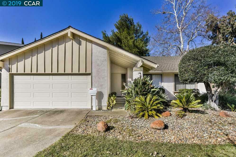 Property Photo:  609 Whippoorwill Ct  CA 94598 