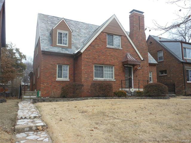 Property Photo: 5118 Tamm Avenue 63109