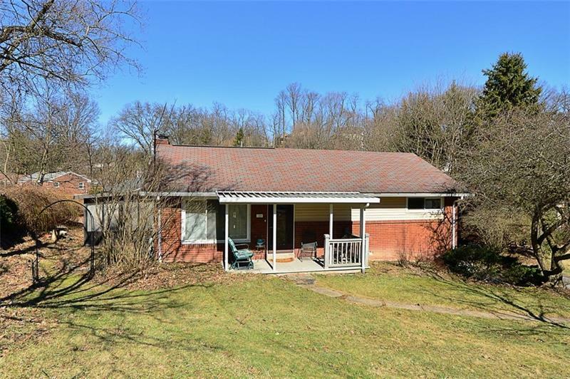 Property Photo:  122 Easley Rd.  PA 15237 