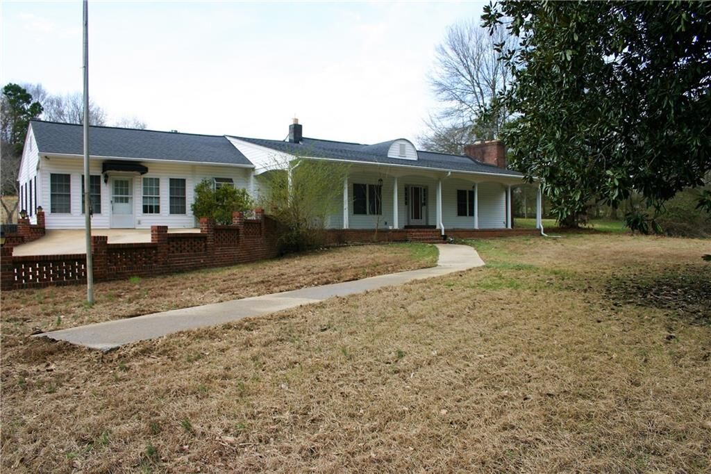 Property Photo:  508 Mountain View Road  SC 29697 