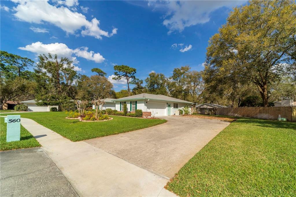 Property Photo:  560 Devonshire Boulevard  FL 32750 