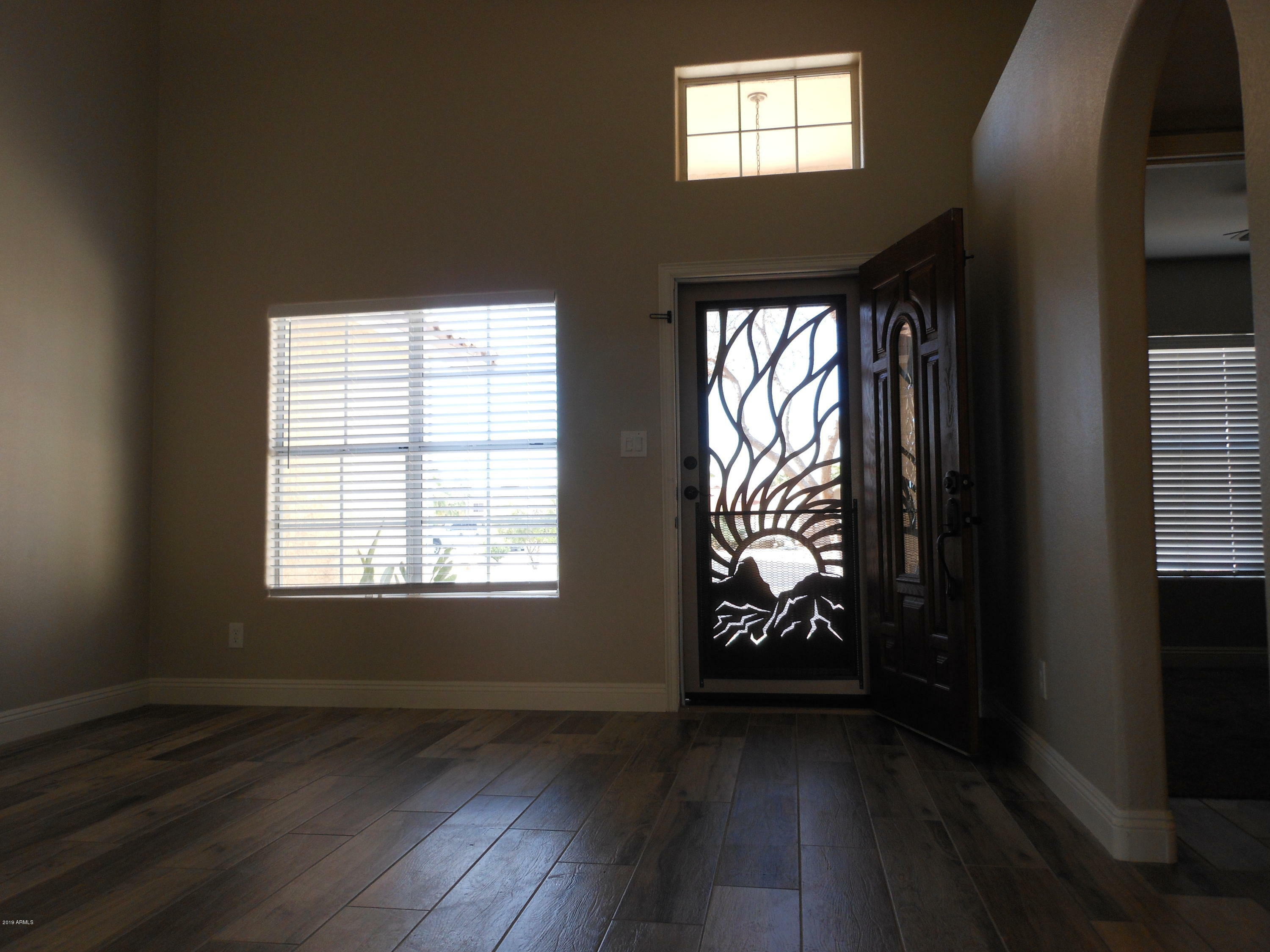 Property Photo:  525 S Evergreen Street  AZ 85225 