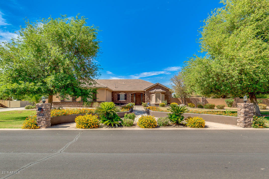 Property Photo:  2698 E Lines Lane  AZ 85297 