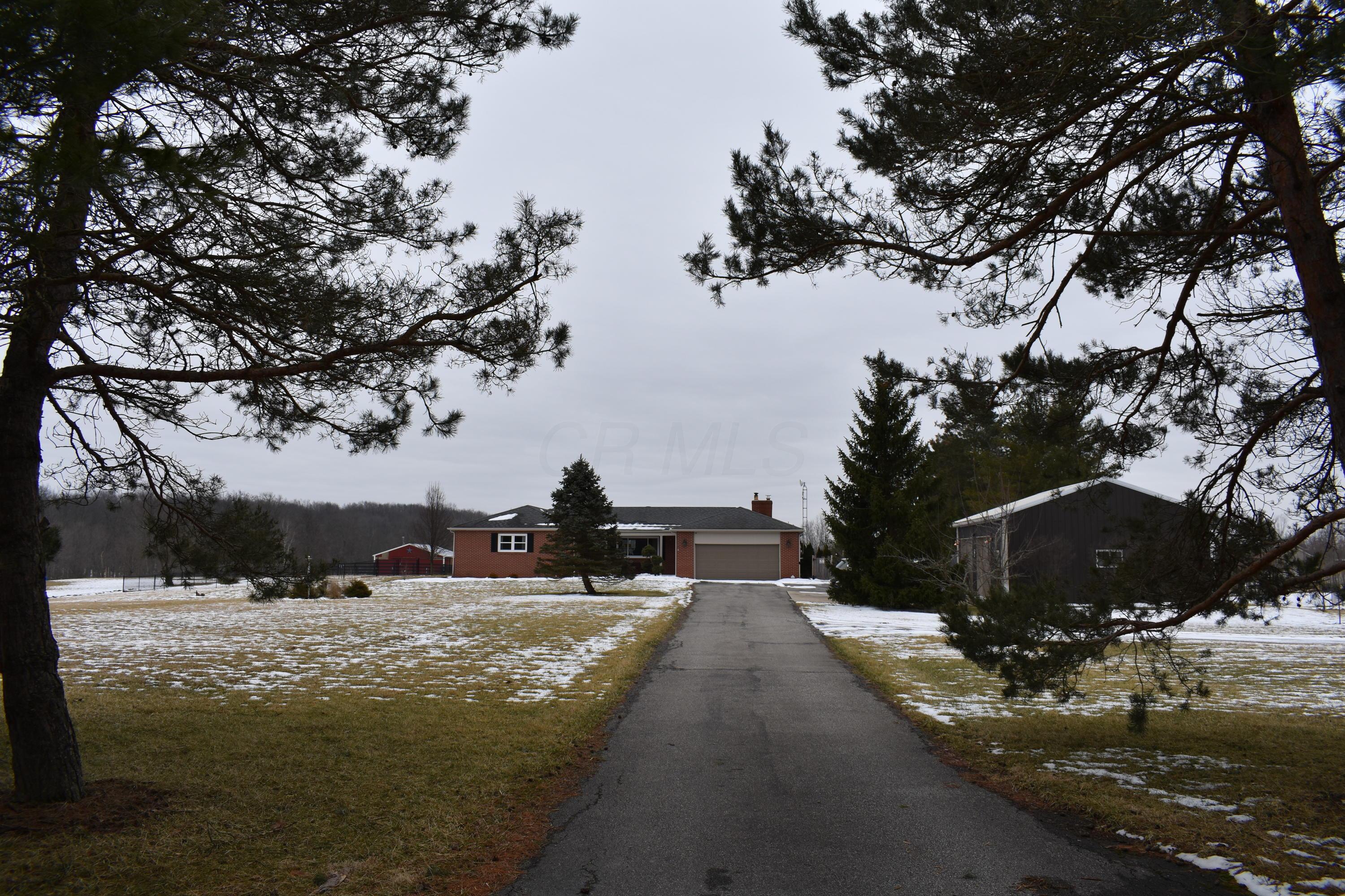 Property Photo: 18211 Brown School Road OH 43040