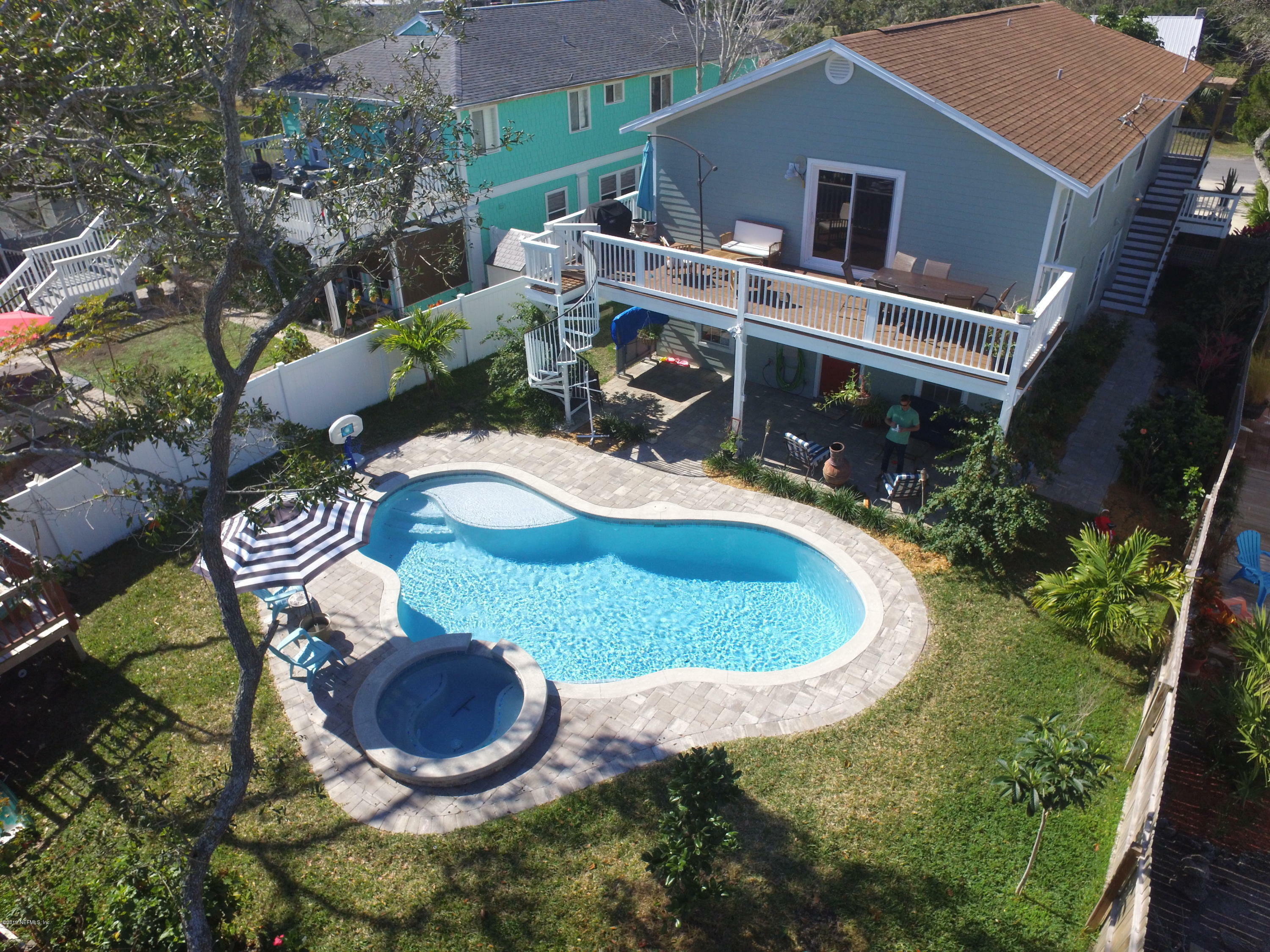 Property Photo: 6460 Putnam Street FL 32080