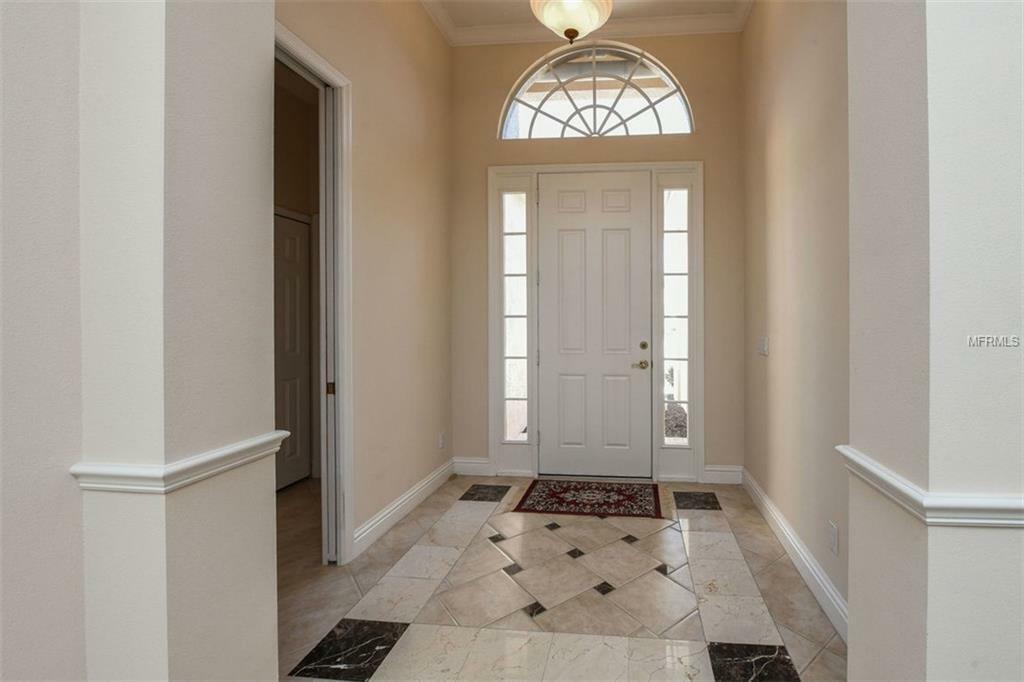 Property Photo:  9008 Willow Brook Drive  FL 34238 