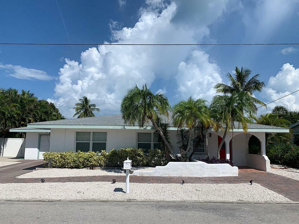 Property Photo:  737 Norton Street  FL 34228 