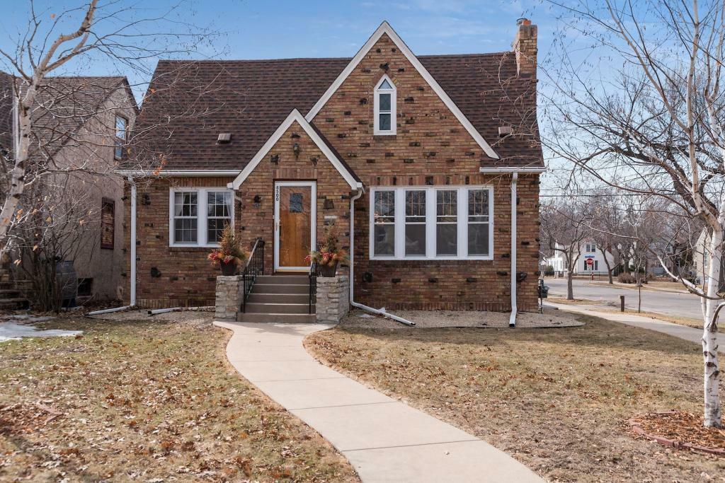 Property Photo: 4500 Oakland Avenue MN 55407