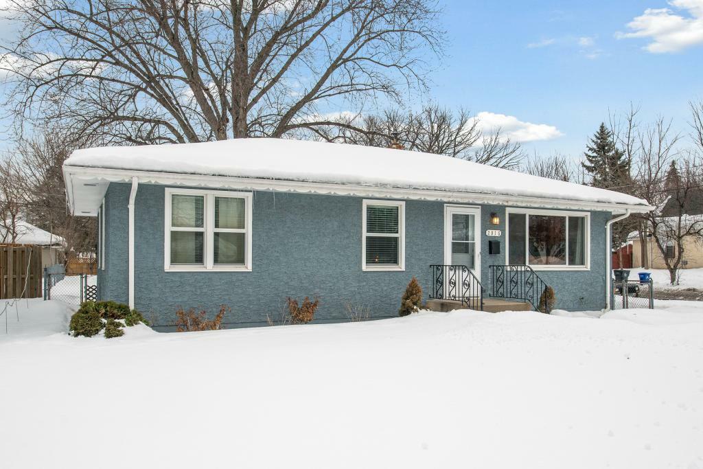 Property Photo: 2015 Reaney Avenue E MN 55119