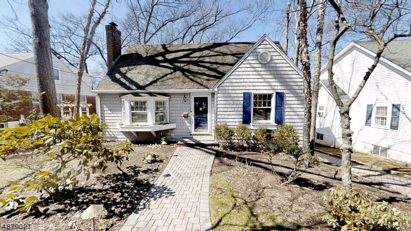 Property Photo:  87 Westover Ave  NJ 07006 