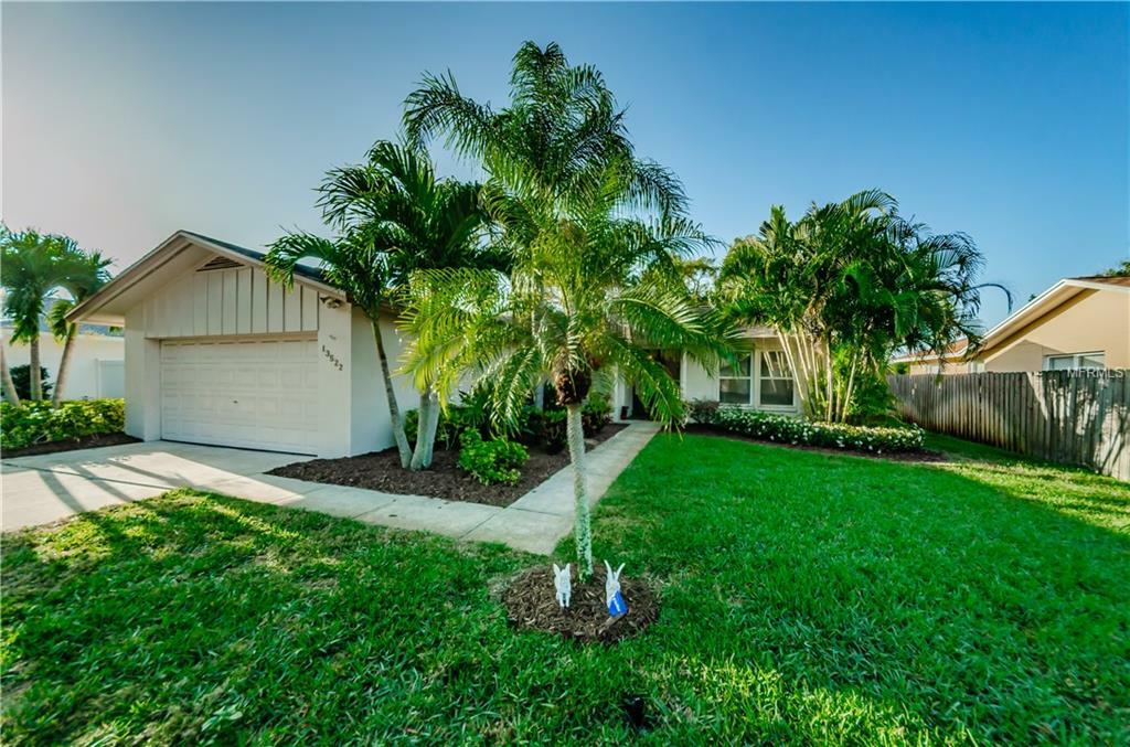 Property Photo:  13522 Cordova Drive  FL 33774 