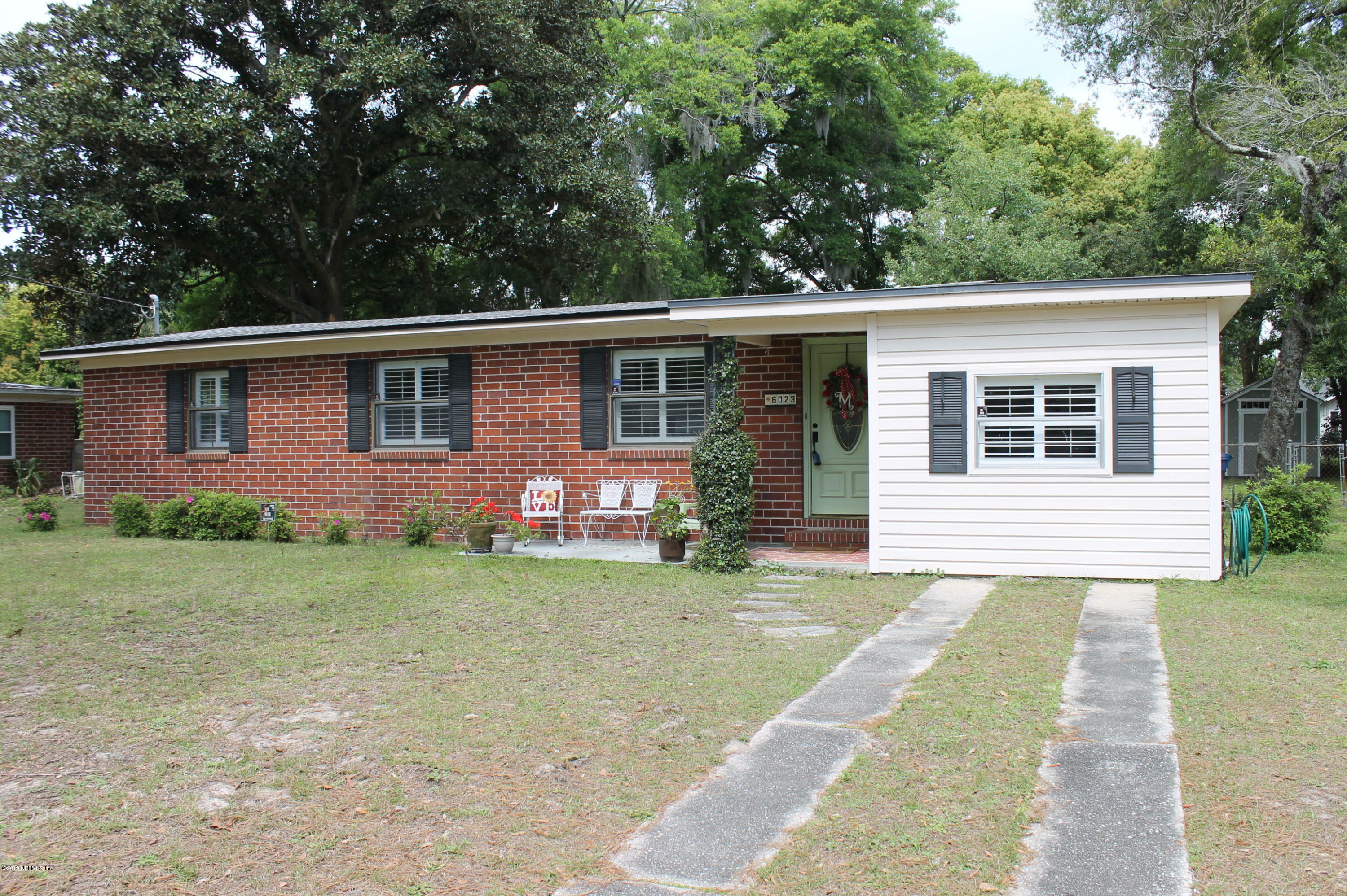 Property Photo:  6023 Lake Ridge Ave  FL 32211 