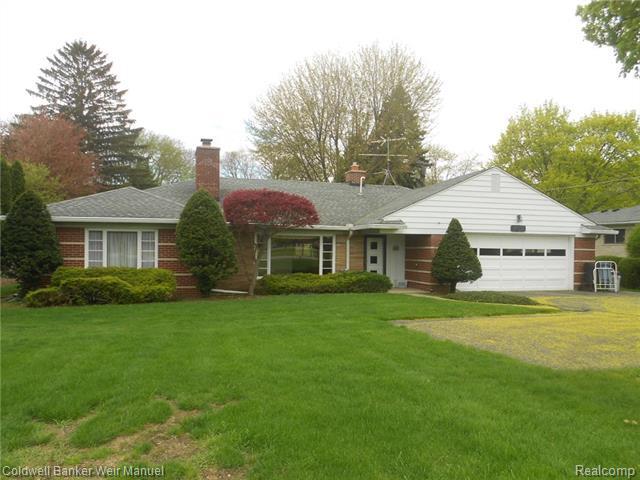 Property Photo: 11300 Clinton River Road MI 48314