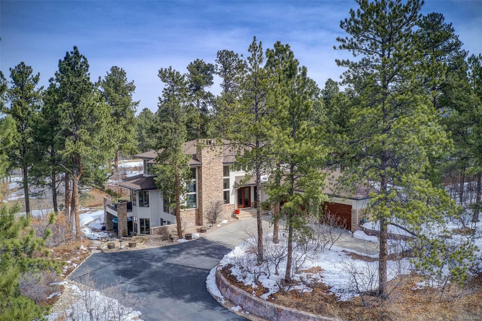 Property Photo:  967 Country Club Parkway  CO 80108 