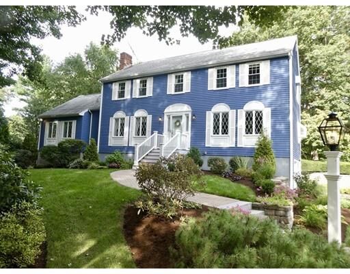 Property Photo:  168 Woburn Street  MA 01887 