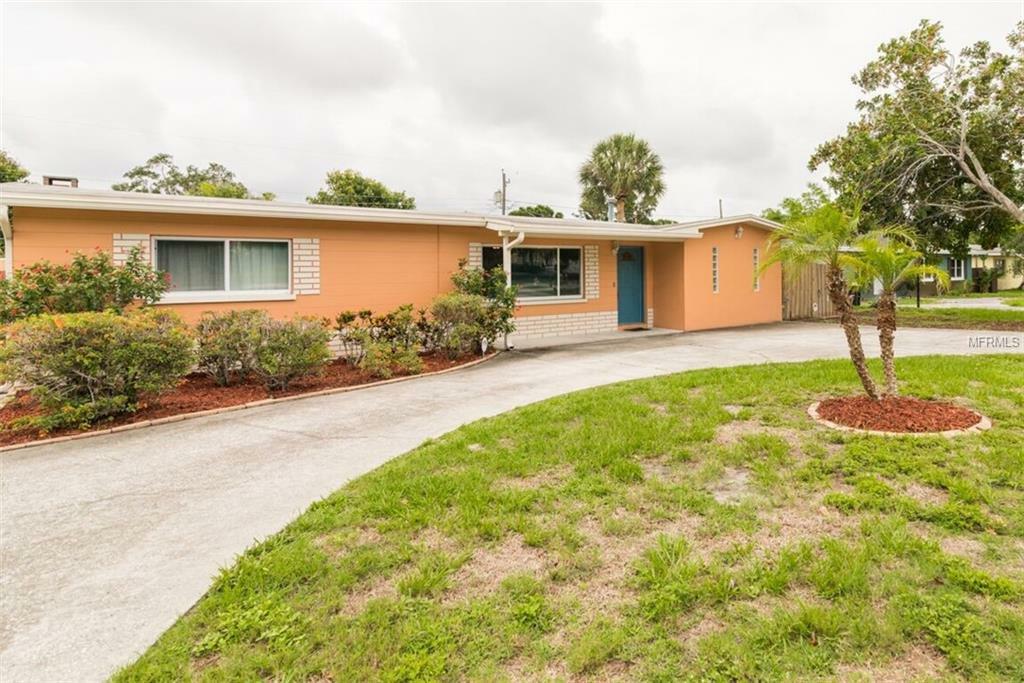 Property Photo: 8335 Ridge Road FL 33772