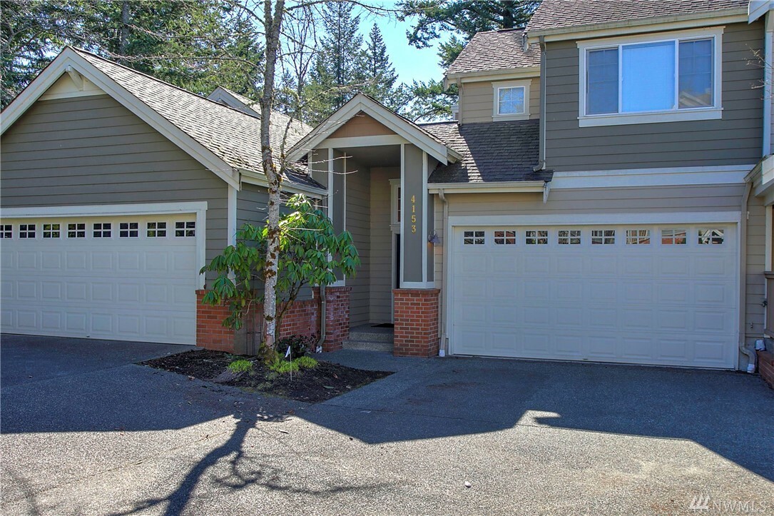 Property Photo:  4153 248th Ct SE  WA 98029 