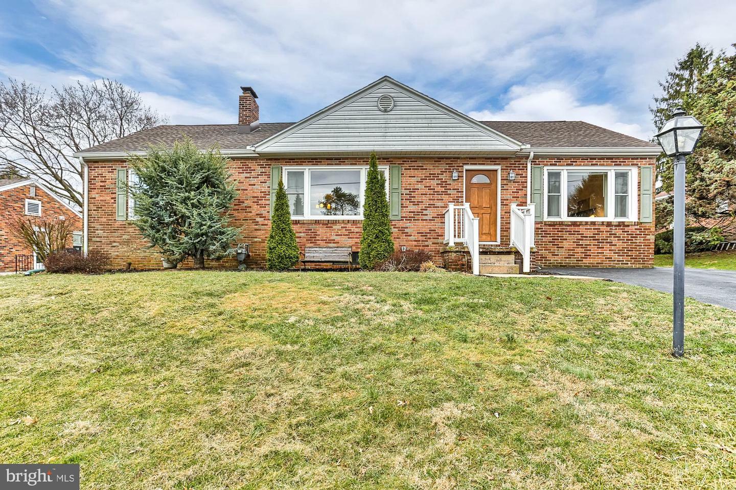 Property Photo:  1146 Glendale Road  PA 17403 