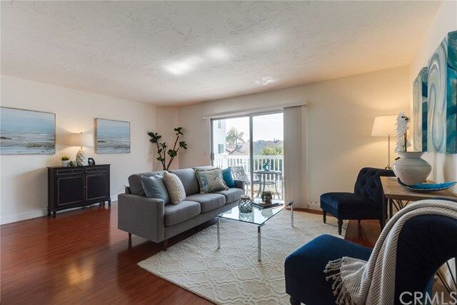 Property Photo: 2411 Prospect Avenue 216 CA 90254