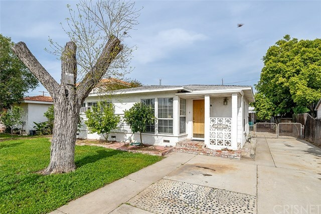 Property Photo:  14753 Hagar Street  CA 91345 