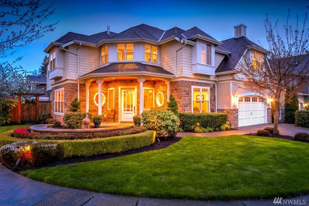 Property Photo:  3202 226th Ave SE  WA 98075 