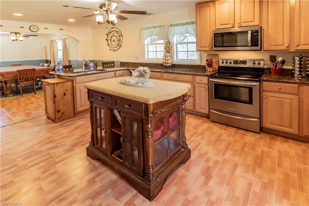 Property Photo: 18788 Matanzas Road FL 33967