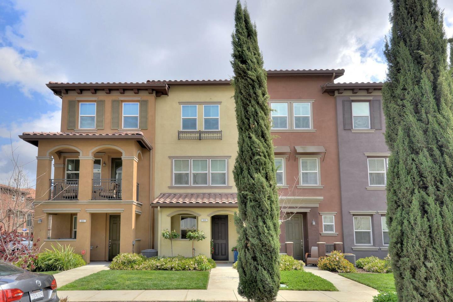 Property Photo: 509 Rialto Place CA 95128