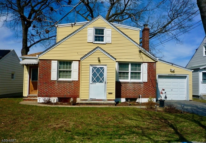 Property Photo:  189 Bennington Ct  NJ 07013 