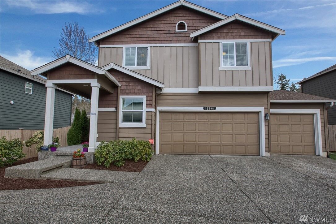 Property Photo:  13001 81st Av Ct E  WA 98373 