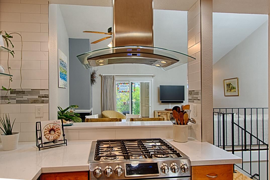 Property Photo:  1412 7th Avenue 8  CA 95062 